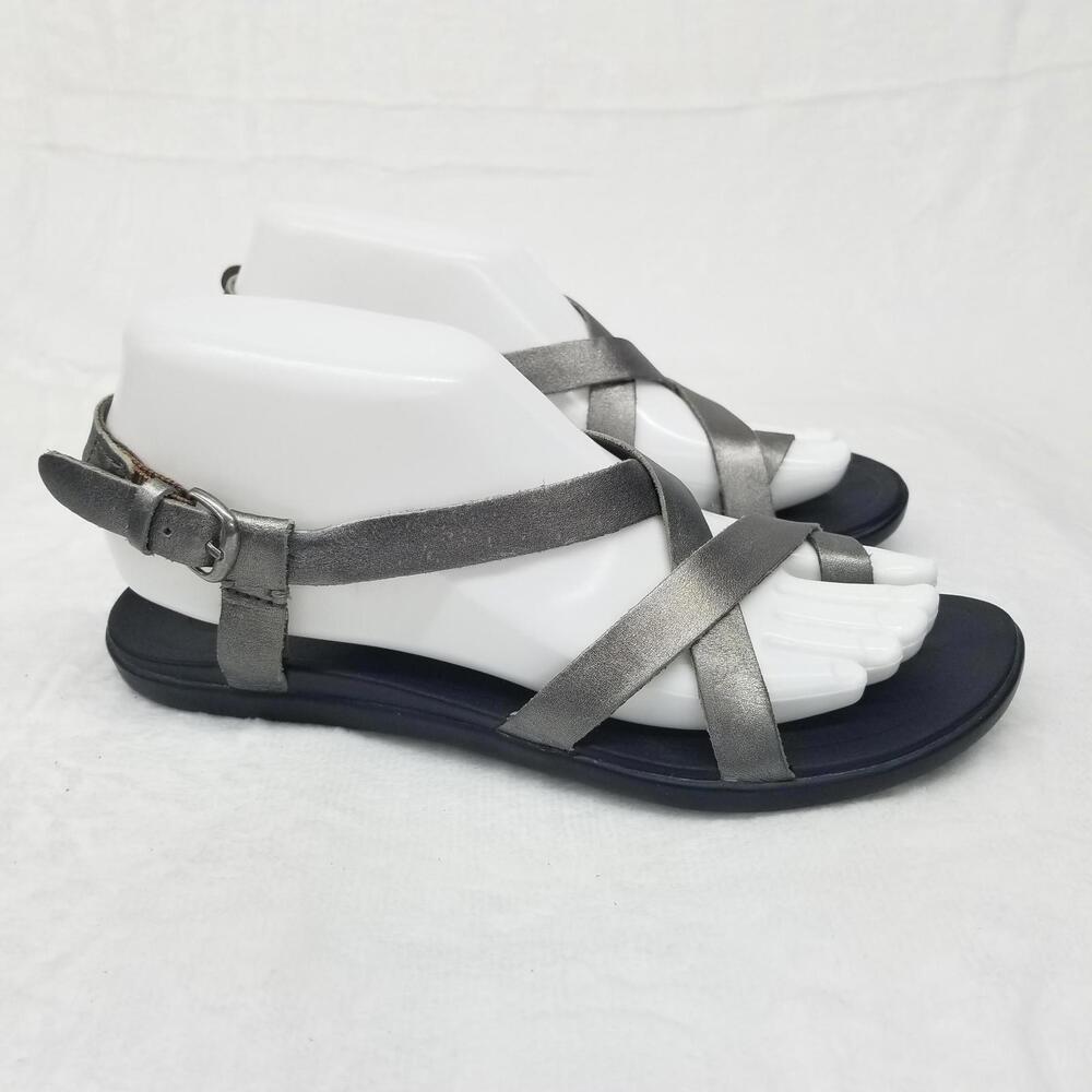 Olaki Upena Sandals Womens 7 Metallic Pewter Silver Strappy Sandal Beach - Picture 10 of 10